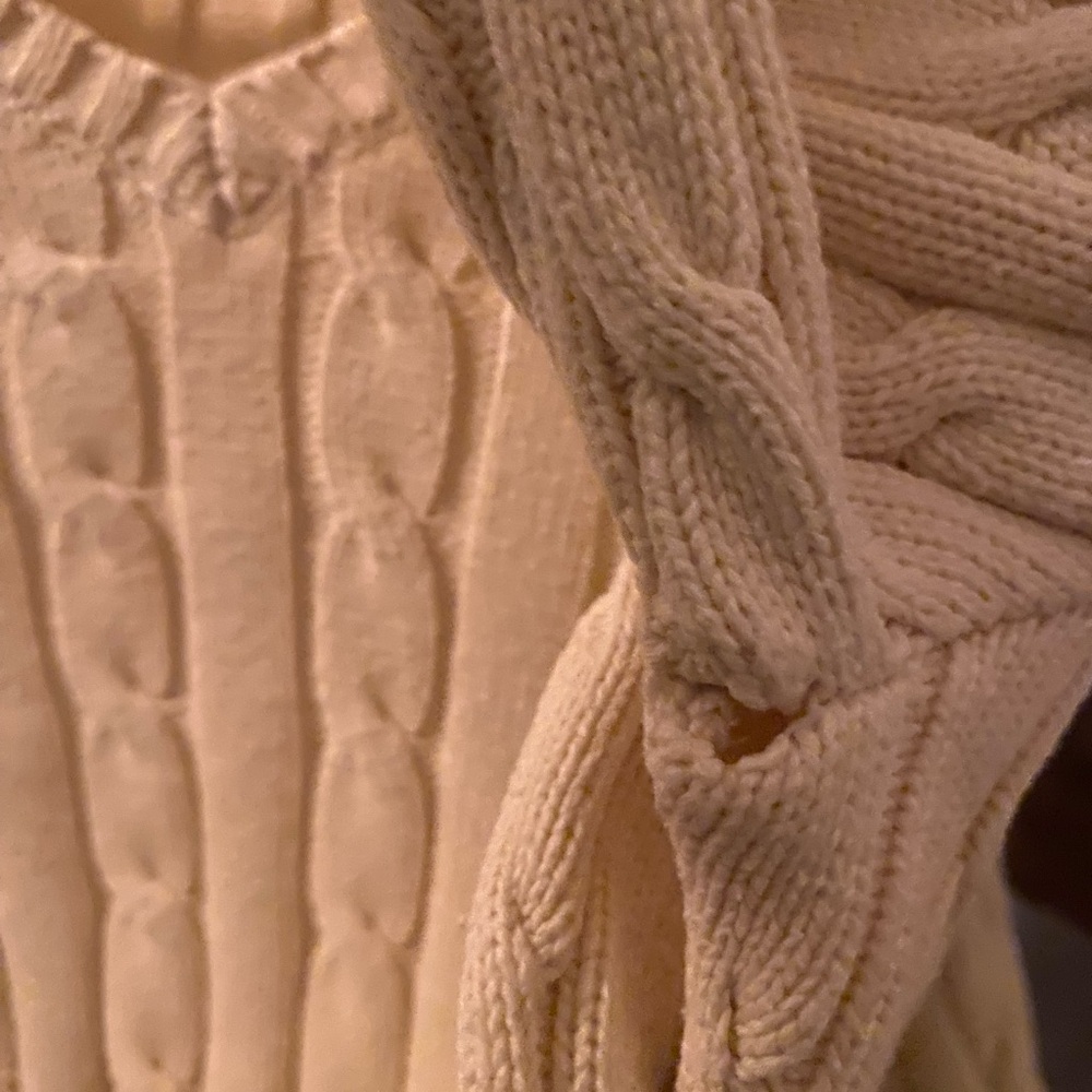 Polo by Ralph Lauren Cream Cable-Knit V-Neck Sweater with Navy Pony - Picture 3 of 4